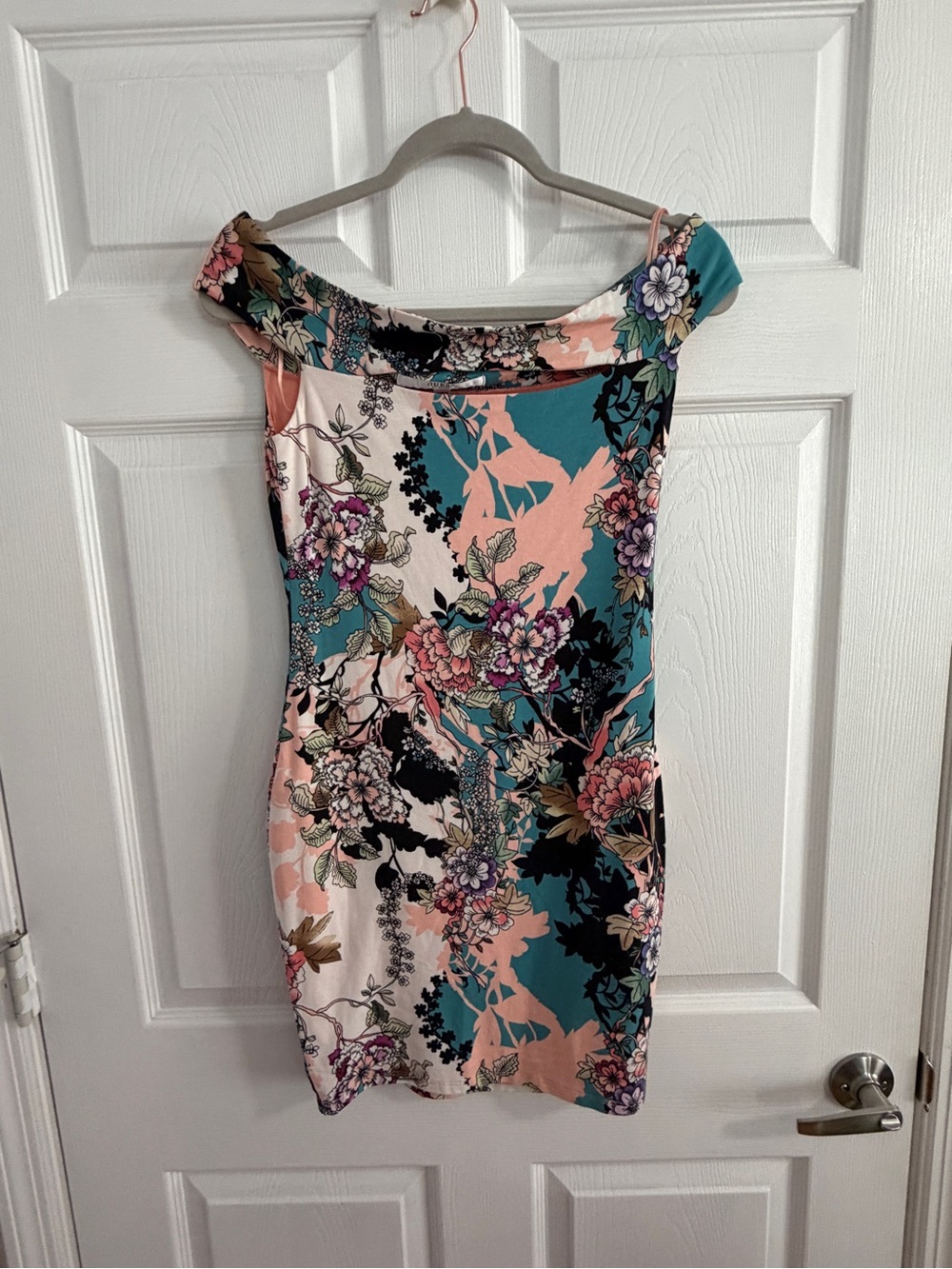 Guess Floral Off-Shoulder Mini Dress in Teal, Peach and Black